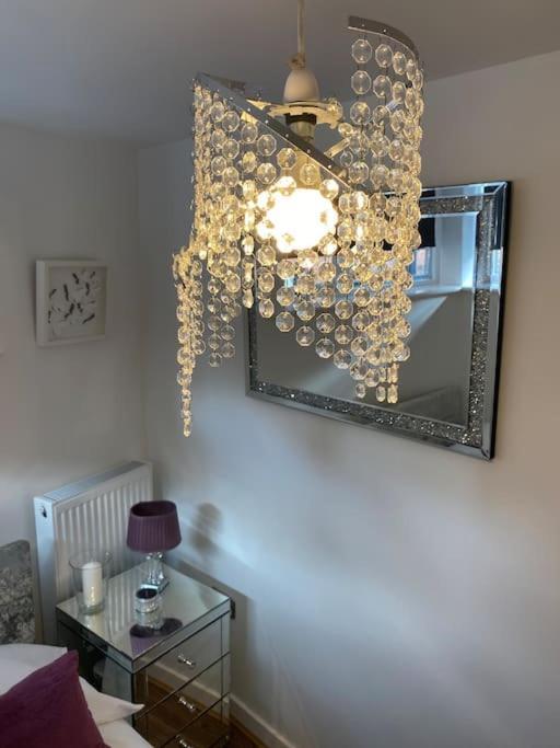 Leeds Townhouse With Private Roof Garden Sleeps 4 Apartamento