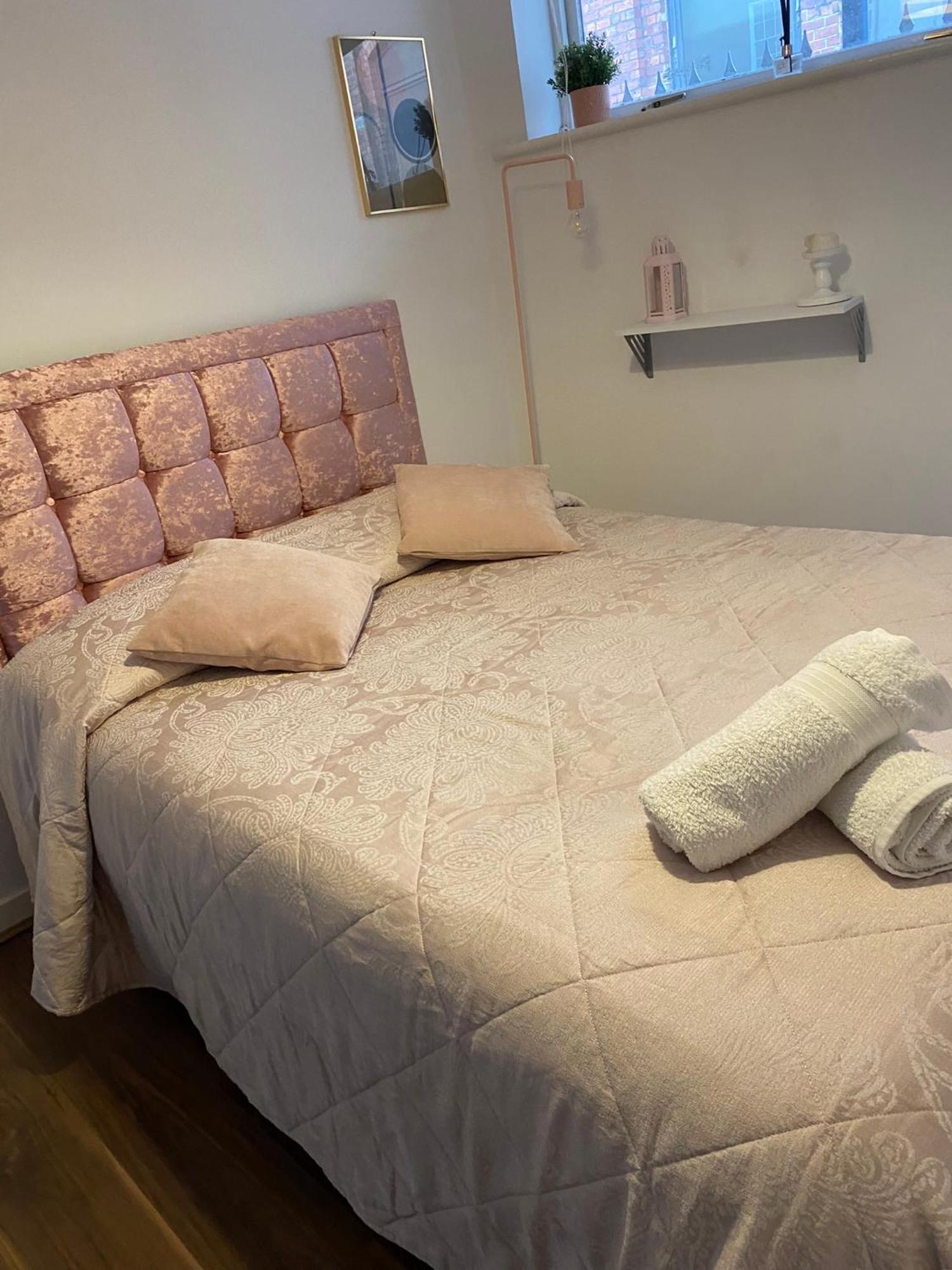 Apartamento Leeds Townhouse With Private Roof Garden Sleeps 4