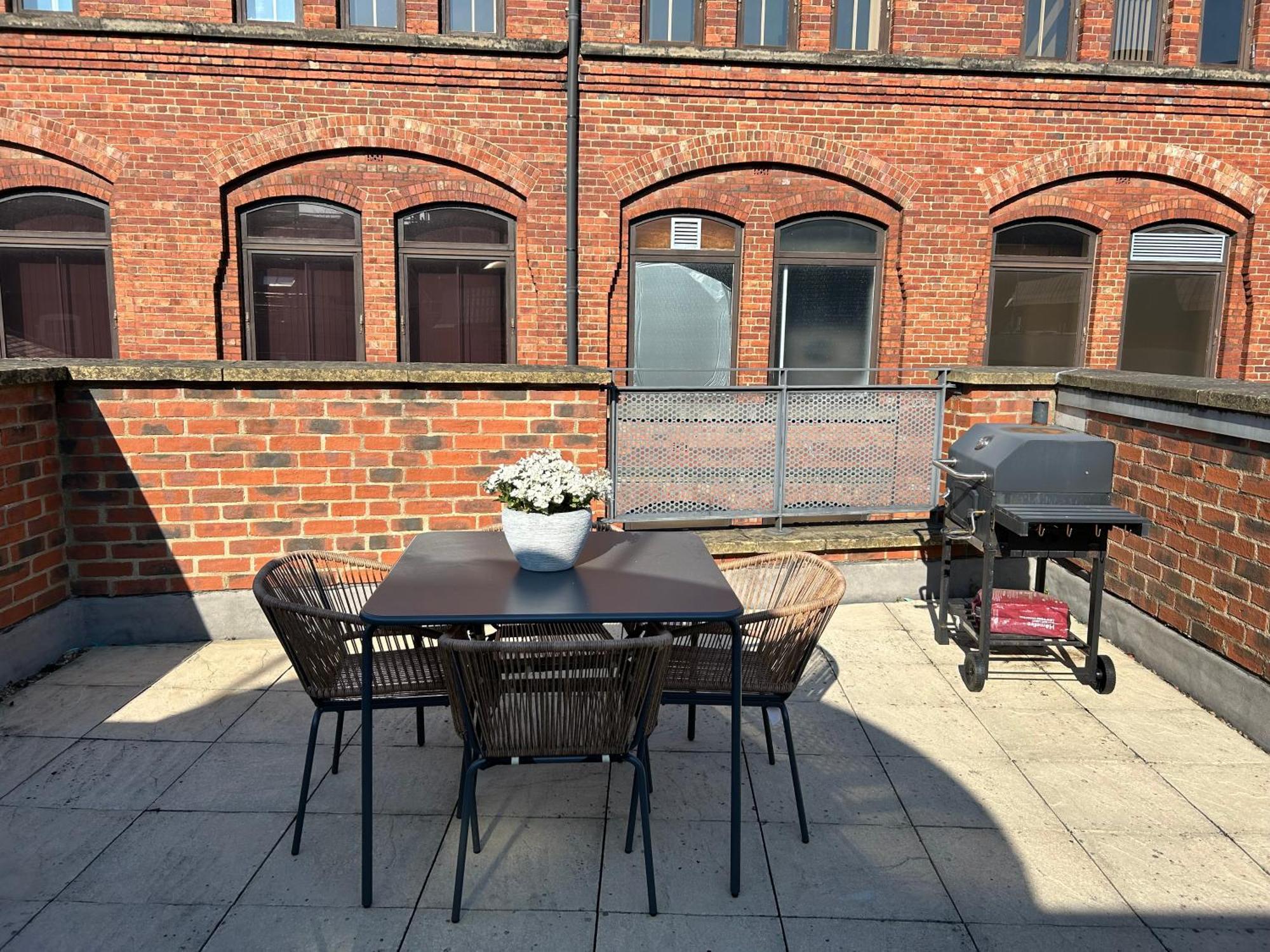 Leeds Townhouse With Private Roof Garden Sleeps 4 Apartamento